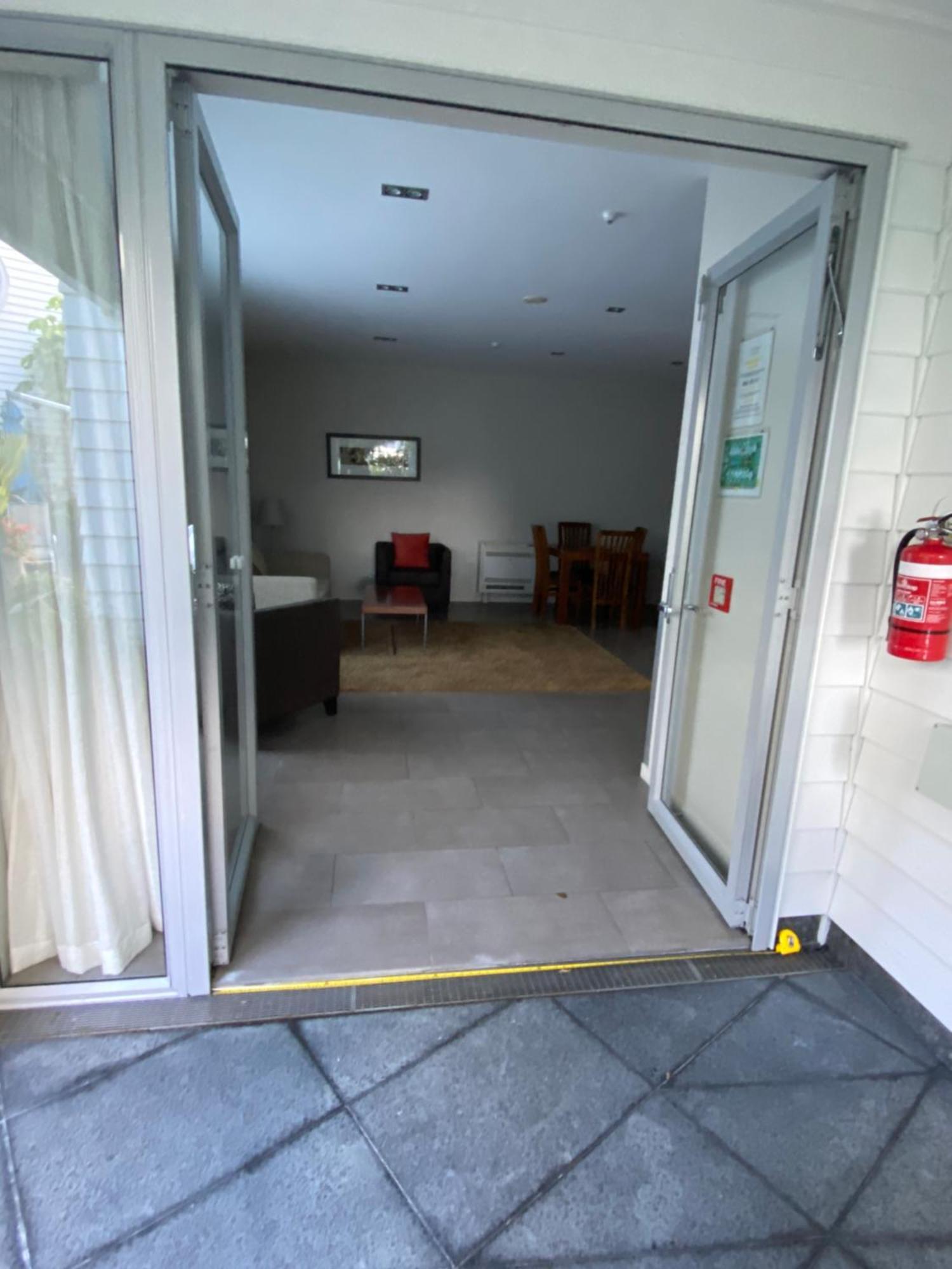 By The Sea Apartment Paihia Exterior photo